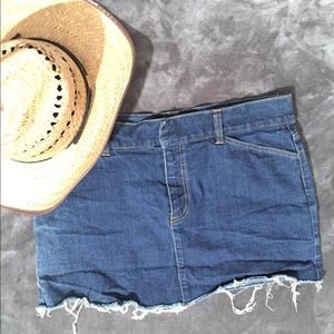 GAP denim skirt,hip hugger 🥰